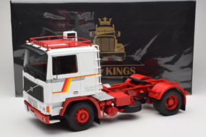 Volvo F12 Bela Rdeča Road Kings 1:18 RK180031 Kovina – slika 8 od 8