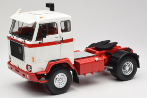 Volvo F88 Bela Rdeča MCG 1:18 MCG18141 Kovina