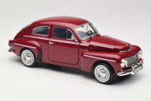 Volvo PV544 Cherry Red Revell 1:18 08887 Kovina – slika 6 od 8