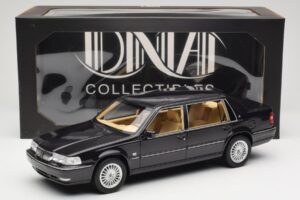 Volvo S90 Royal Violet DNA 1:18 DNA000089 Kovina – slika 6 od 6