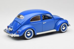 Volkswagen Beetle Modra Bburago 1:18 23124646 Kovina – slika 3 od 8