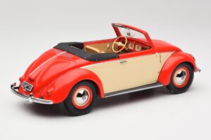 Volkswagen Beetle Hebmuller Kabriolet Rdeč & Krem Minichamps 1:18 107054231 Smola – slika 2 od 6