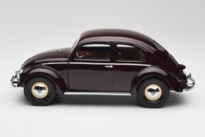Volkswagen Beetle Ruby Rdeč Minichamps 1:18 107054002 Smola – slika 3 od 6