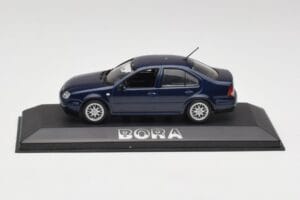 Volkswagen Bora Ocean Moder Minichamps 1:43 8198223B Kovina