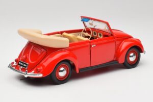 Volkswagen Kabriolet Ruby Rdeč Maisto 1:18 32826 Kovina – slika 3 od 8