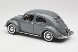Volkswagen Export Sedan Agave Grey Maisto 1:18 100299 Kovina – slika 7 od 8
