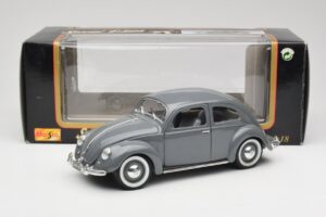 Volkswagen Export Sedan Agave Grey Maisto 1:18 100299 Kovina – slika 8 od 8