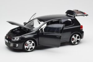 Volkswagen Golf Mk6 GTI Siv Metalik Norev 1:18 188503 Kovina – slika 2 od 7