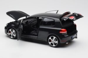 Volkswagen Golf Mk6 GTI Siv Metalik Norev 1:18 188503 Kovina – slika 5 od 7