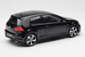 Volkswagen Golf Mk7 GTI Črn Norev 1:18 188550 Kovina – slika 3 od 8