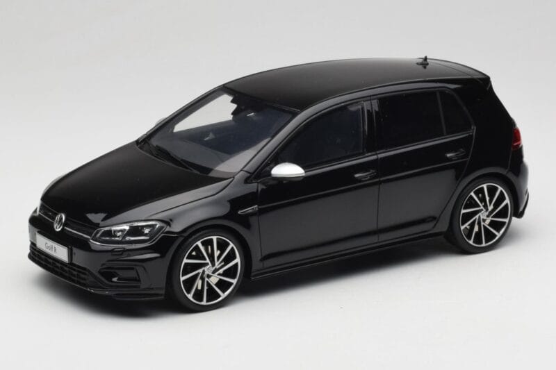 Volkswagen Golf R Mk7 Deep Black Otto 1:18 OT417 Smola