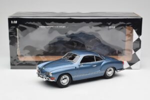 Volkswagen Karmann Ghia Coupe Neptune Modra Minichamps 1:18 155054022 Kovina – slika 6 od 6