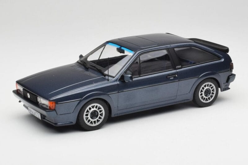 Volkswagen Scirocco Mk2 Scala Helios Modra Metalik Norev 1:18 188632 Kovina