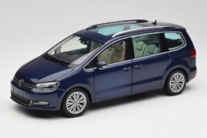 Volkswagen Sharan 7N Shadow Modra Metalik Minichamps 1:18 110051100 Kovina