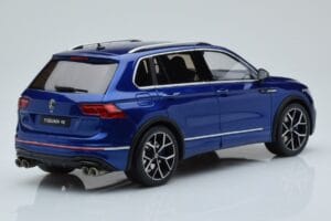Volkswagen Tiguan R Mk2 Moder Otto 1:18 OT423 Smola – slika 2 od 6