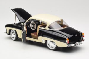 Wartburg 311 Coupe Črna & Bež Revell 1:18 8419 Kovina – slika 5 od 8