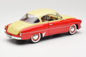 Wartburg 311 Coupe Rdeč & Bež Revell 1:18 8418 Kovina – slika 3 od 8