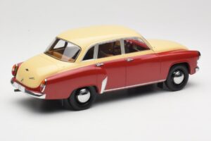 Wartburg 311 Dark Red Beige MCG 1:18 MCG18299 Kovina – slika 2 od 6