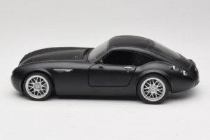 Wiesmann GT MF Matte Black Revell 1:18 WIESMANN002 Kovina – slika 4 od 8