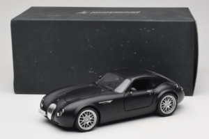 Wiesmann GT MF Matte Black Revell 1:18 WIESMANN002 Kovina – slika 8 od 8