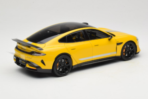 Xiaomi SU7 Ultra Rumen OEM 1:18 BHR9995CN Kovina – slika 3 od 8