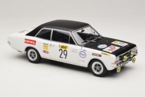 Opel Commodore A #29 J-L. Clarr / J-P. Peyroux Tour de France Automobile 1971 MCG 1:18 MCG18562R Kovina – slika 4 od 6