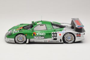 Nissan R390 GT1 #33 S. Motoyama / T. Kurosawa / M. Kageyama 24 Hours of Le Mans 1998 GT Spirit 1:18 GT1003 Smola – slika 3 od 6