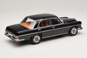 Mercedes 280 SE W108 Črn Norev 1:18 183360 Kovina – slika 3 od 8