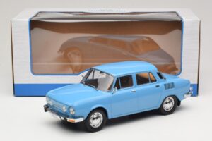Skoda 100 LS Svetlo Modra MCG 1:18 MCG18782 Kovina – slika 6 od 6