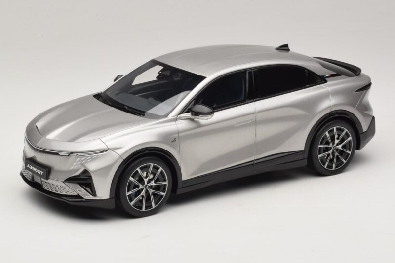 Alpine A390 GT Argent Mercure Otto 1:18 OT1318 Smola
