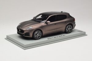 Maserati Grecale Bronzen BBR 1:18 P18220FMAS Smola – slika 2 od 7