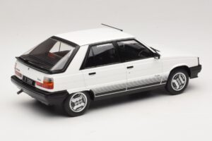 Renault 11 Turbo Bel MCG 1:18 MCG18589 Kovina – slika 2 od 6