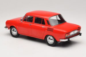 Skoda 100 Rdeč MCG 1:18 MCG18783 Kovina – slika 4 od 6