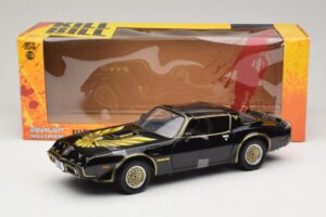 Pontiac Firebird Trans Am Kill Bill Movie Greenlight 1:18 12951 Kovina – slika 6 od 6