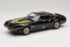 Pontiac Firebird Trans Am Kill Bill Movie Greenlight 1:18 12951 Kovina