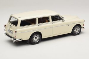 Volvo Amazon Karavan Pearl White Norev 1:18 188750 Kovina – slika 2 od 6