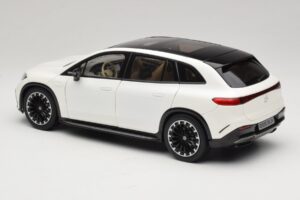 Mercedes EQS SUV X296 Manufaktur Diamond White NZG 1:18 B66960590 Kovina – slika 7 od 8