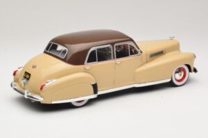 Cadillac Fleetwood Series 60 Special Bež MCG 1:18 MCG18656 Kovina – slika 2 od 6