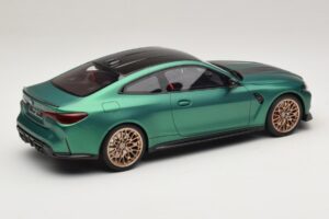 BMW M4 CS G82 Frozen Isle of Man Green GT Spirit 1:18 GT994 Smola – slika 2 od 6