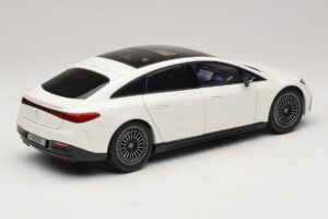 Mercedes EQS V297 Manufaktur Opalite White NZG 1:18 B66961049 Kovina – slika 3 od 8