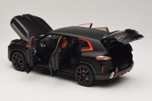 BMW XM G09 Matt Black Minichamps 1:18 110023301 Kovina – slika 5 od 8