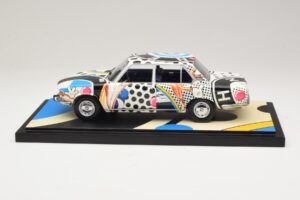 BMW 2500 E3 New Horizon Minichamps 1:18 155029204 Smola – slika 3 od 6