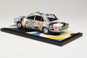 BMW 2500 E3 New Horizon Minichamps 1:18 155029204 Smola – slika 5 od 6