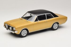 Opel Commodore A Bež MCG 1:18 MCG18559 Kovina