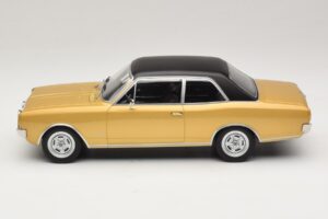 Opel Commodore A Bež MCG 1:18 MCG18559 Kovina – slika 3 od 6