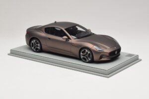 Maserati GranTurismo Trofeo Rame Folgore BBR 1:18 P18240AMAS Smola – slika 4 od 7