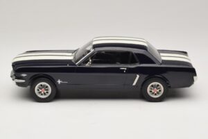 Ford Mustang Nightmist Blue Norev 1:18 182805 Kovina – slika 3 od 6