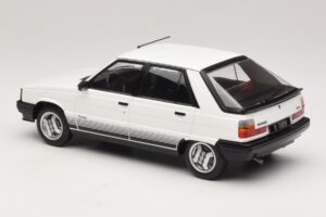 Renault 11 Turbo Bel MCG 1:18 MCG18589 Kovina – slika 5 od 6