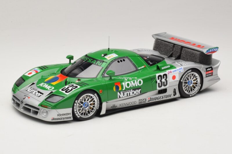 Nissan R390 GT1 #33 S. Motoyama / T. Kurosawa / M. Kageyama 24 Hours of Le Mans 1998 GT Spirit 1:18 GT1003 Smola
