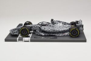 Alfa Romeo Orlen C42 V. Bottas Testing Barcelona 2022 Minichamps 1:18 117229977 Smola – slika 3 od 7